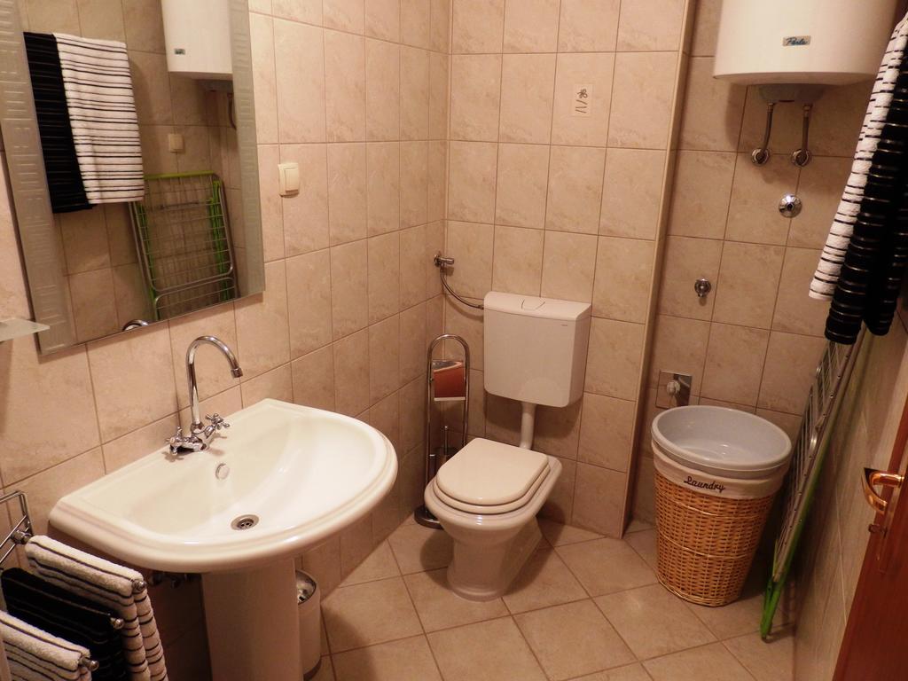 Apartment Pula Center ภายนอก รูปภาพ