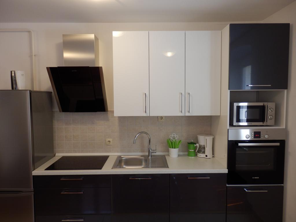 Apartment Pula Center ภายนอก รูปภาพ